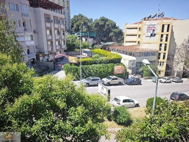 Karabağlar, İzmir içerisinde kiralık mülk