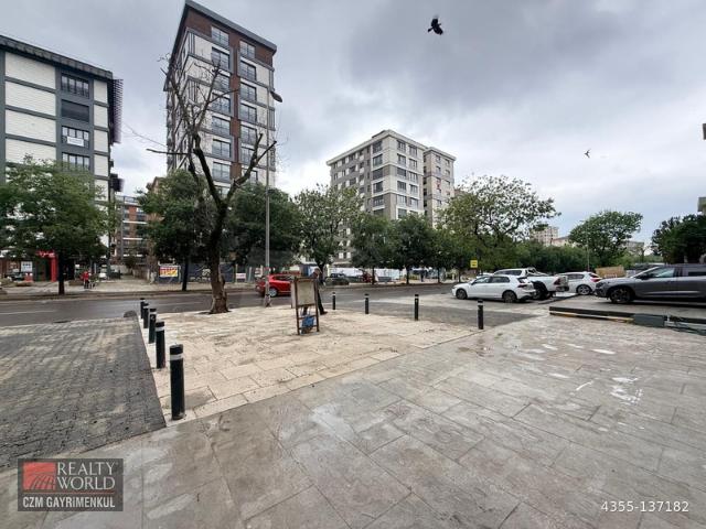 Merdivenköy Mahallesi, Kadıköy içerisinde satılık Ofis