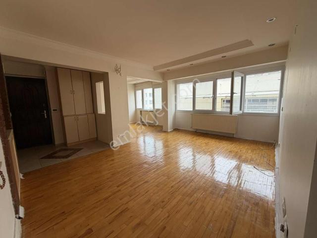 Konak, İzmir içerisinde kiralık mülk
