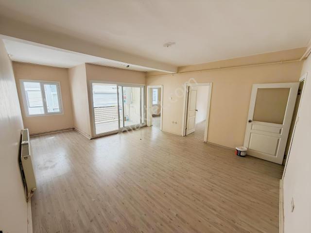 Konak, İzmir içerisinde kiralık mülk