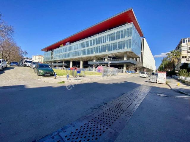 Konak, İzmir içerisinde satılık mülk