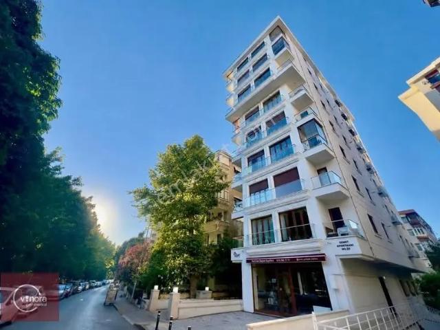 Kadiköy, İstanbul içerisinde satılık mülk