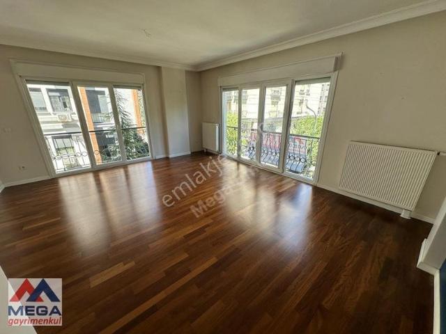 Göztepe Mahallesi, Kadıköy içerisinde kiralık mülk