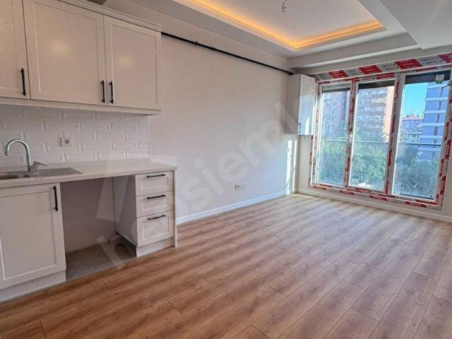 Kadiköy, İstanbul içerisinde satılık mülk
