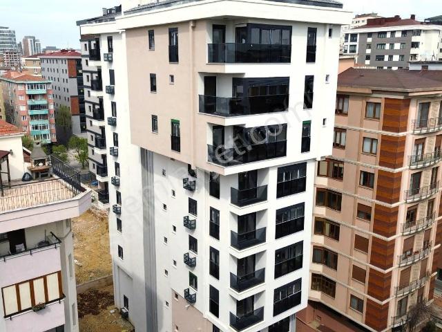 Kadiköy, İstanbul içerisinde satılık mülk