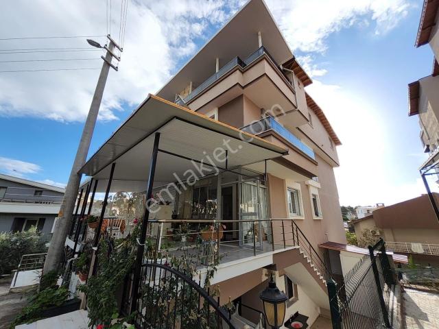 Menderes, İzmir içerisinde satılık Villa