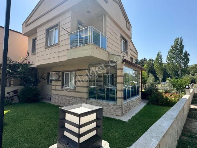 Menderes, İzmir içerisinde satılık Villa