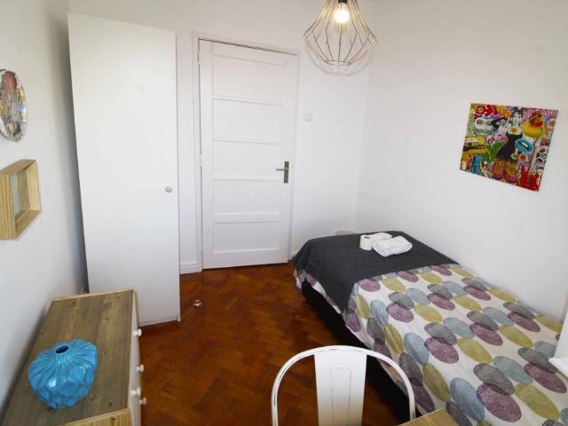 Quarto alugar em São Vicente de Fora, Lisboa