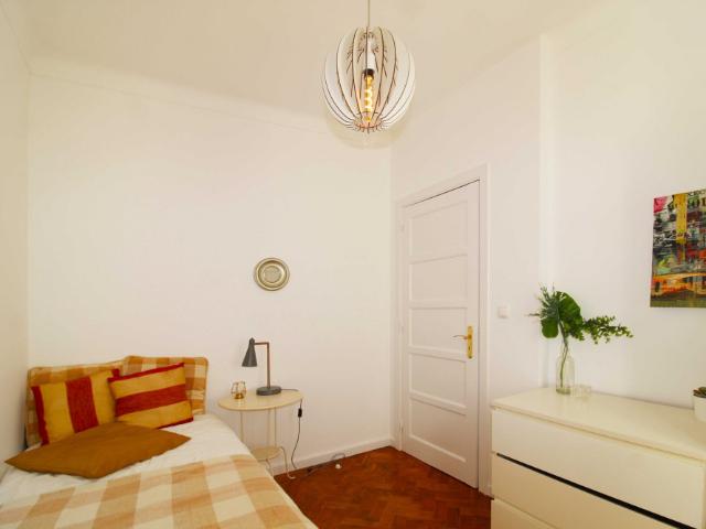 Quarto alugar em São Vicente de Fora, Lisboa