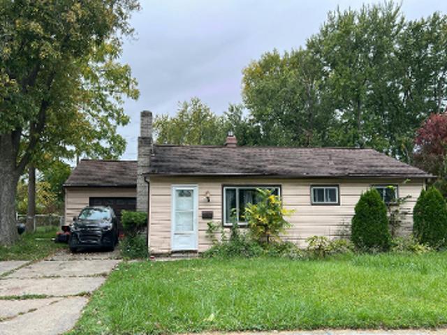 House for sale in Warren, Macomb County