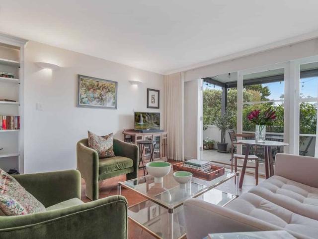 Apartment for rent in Saint Marys Bay, Auckland