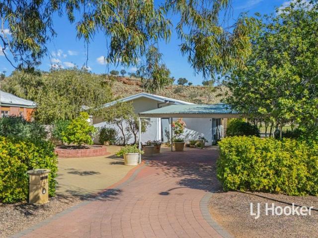 House for sale in Desert Springs, Northern Territory