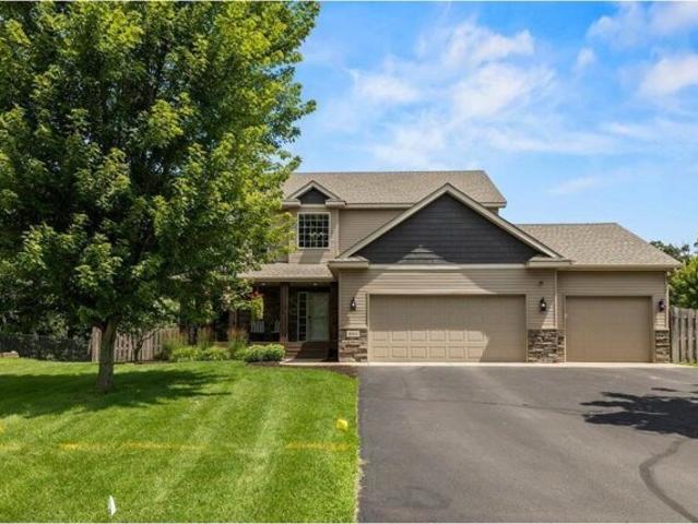 House for sale in Big Lake