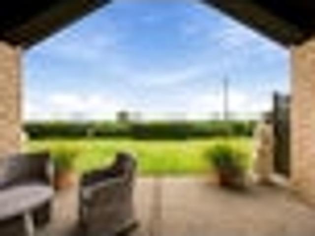 House for sale in Awhitu, Oroua County