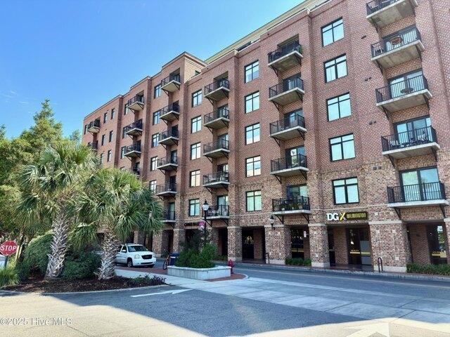 Condo for sale in Wilmington Condo for sale in Wilmington
