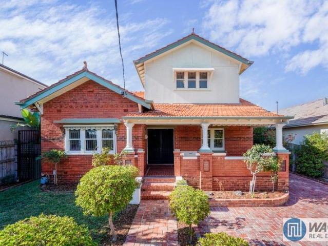 House for sale in Malvern East