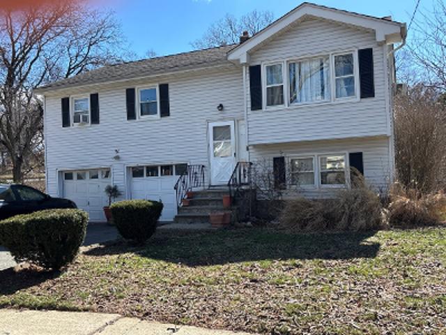 House for sale in Bloomfield, New Jersey