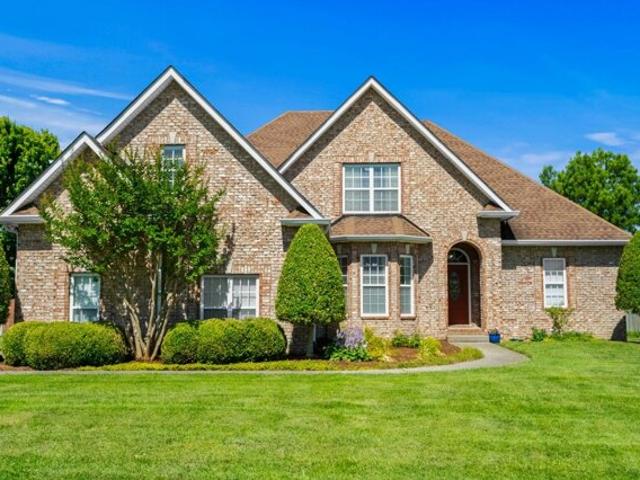 House for sale in Greenbrier