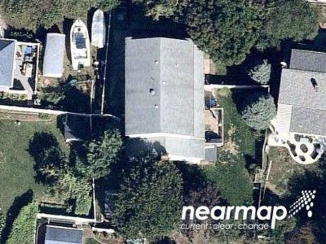 House for sale in Martins Landing, Edison