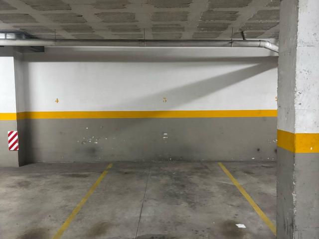 Parking en venta en Sabadell, Campoamor