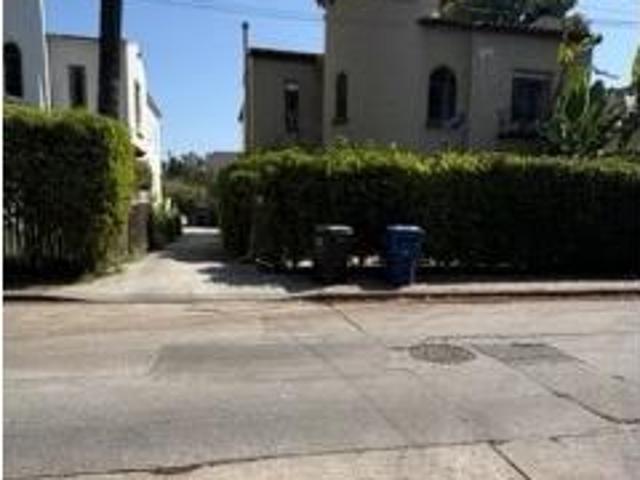 Property for sale in Canoga Park, California