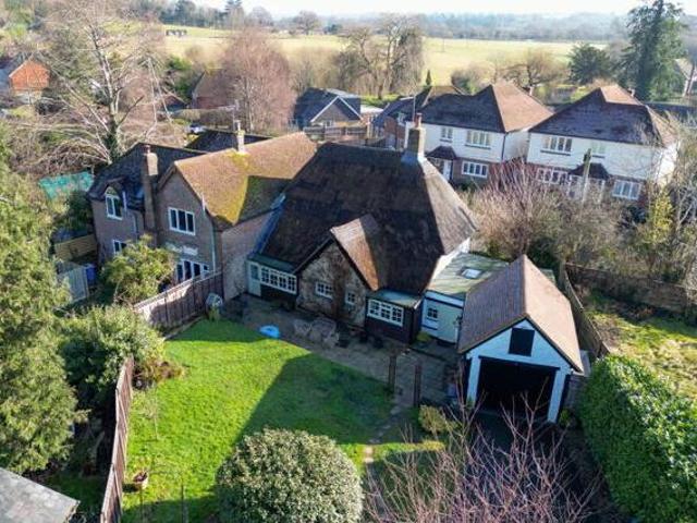 House for sale in Horsham, West Sussex