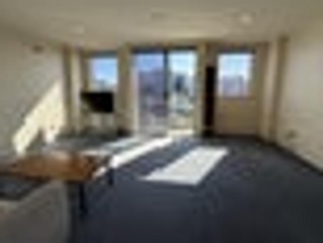 Apartment for rent in Newton, Auckland
