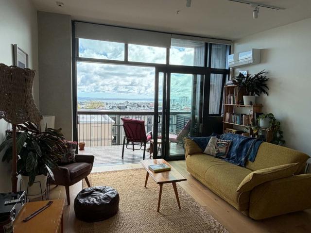 Apartment for rent in Newton, Auckland