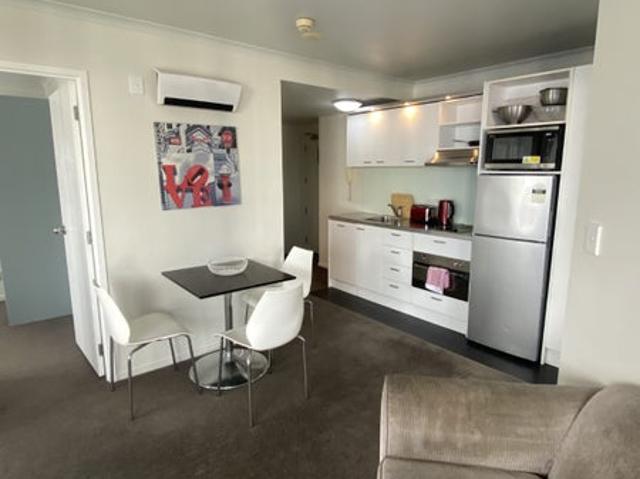 Apartment for rent in Newton, Auckland
