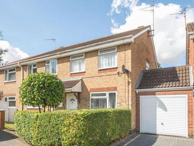 House for sale in Glenvale Park, Wellingborough