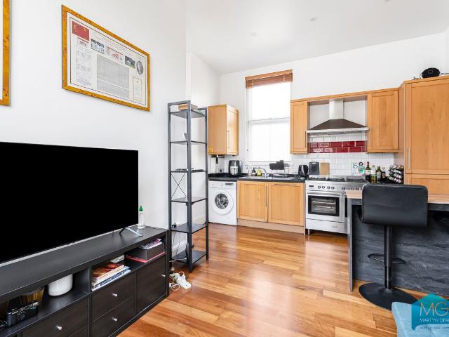 Apartment for rent in Gospel Oak, Greater London