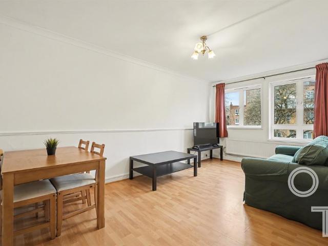 Apartment for rent in Maitland Park, Greater London