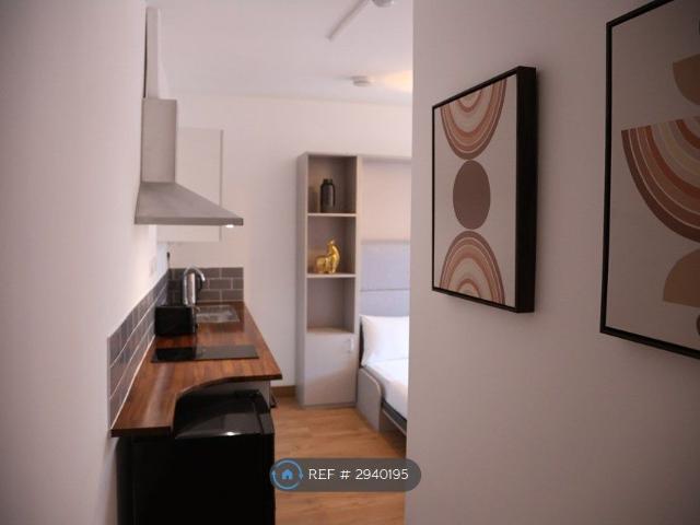 Studio for rent in Kentish Town, Greater London