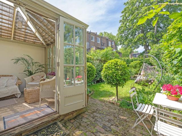 House for rent in Clapham, Greater London