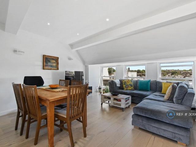 Apartment for rent in London Borough of Camden, Greater London