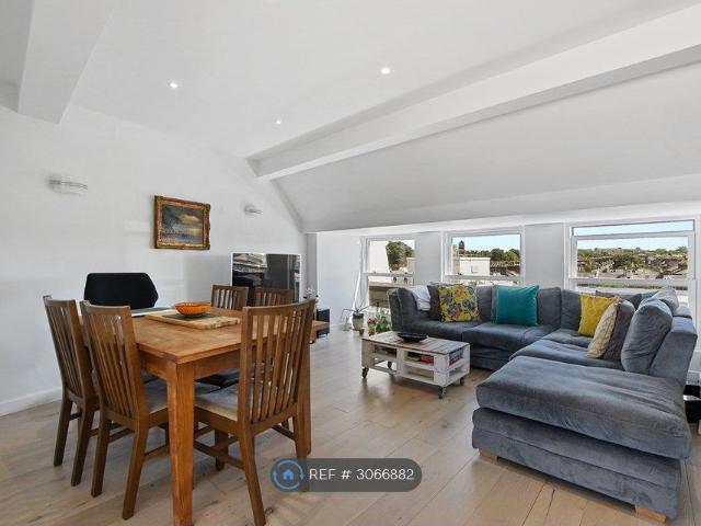 House for rent in London Borough of Camden, Greater London
