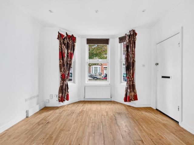 Apartment for rent in London Borough of Harrow, Greater London