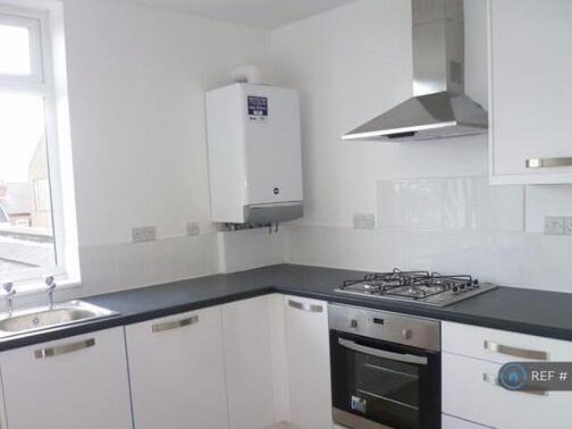House for rent in Caldermill, East Midlands