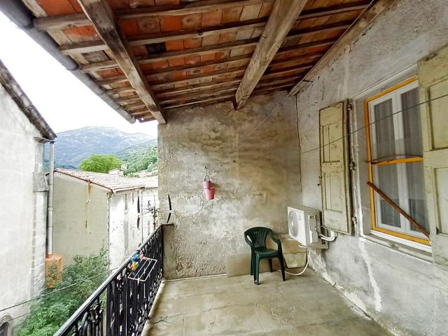 Maison vente à Béziers, Graissessac