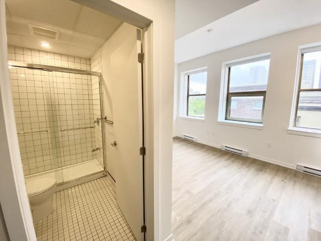 Apartment for rent in St. Leonard's, Quebec
