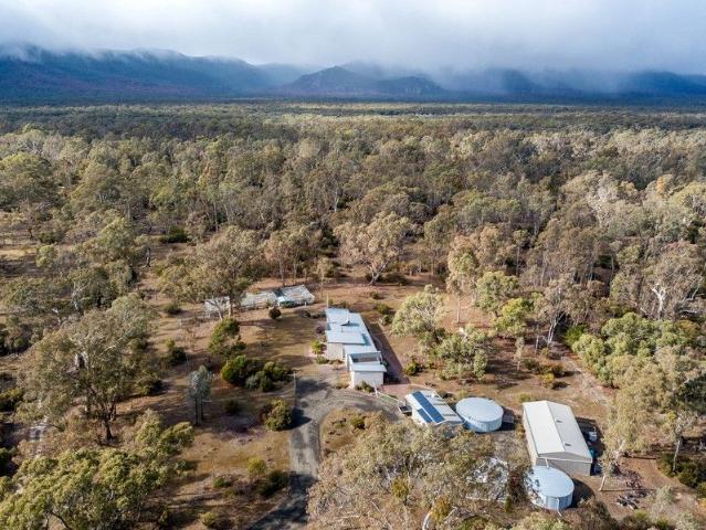 Cottage for sale in Mooralla, Victoria