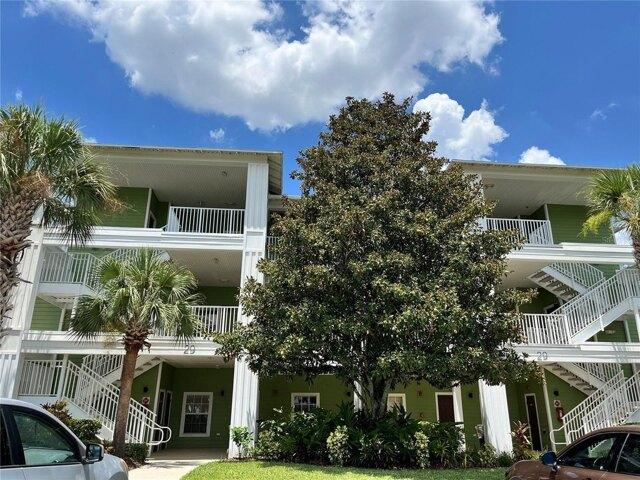 Condo for sale in Davenport