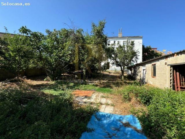 Casa en venta en Armunia, León