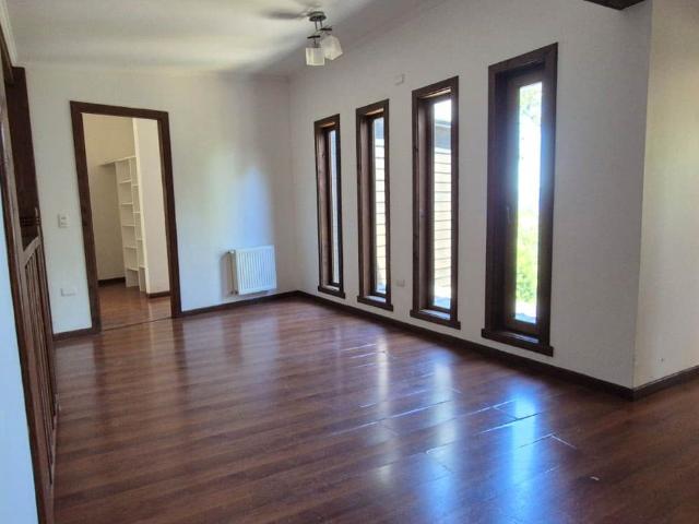 Gran Casa, Condominio Los Aromos