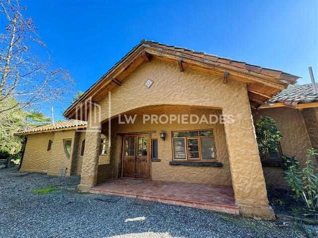 Casa en arriendo en Población Juan Egaña, Limache