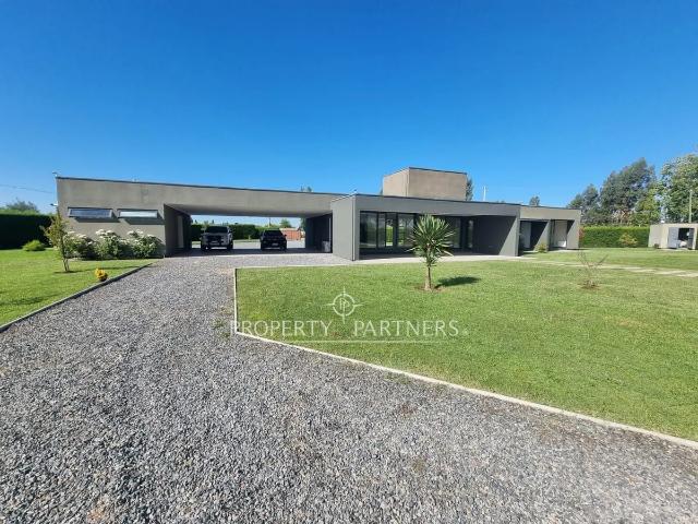 Casa en arriendo en Condominio Jardín del Sur, Curicó