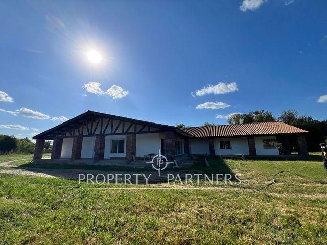 Casa en arriendo en Longaví, Maule