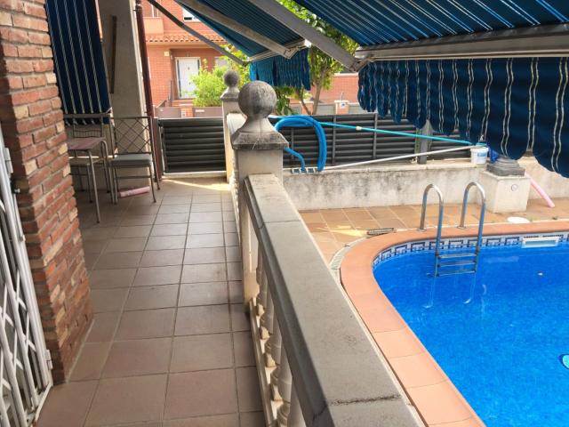 Casa en venta en Martorell, Pou del Merlí