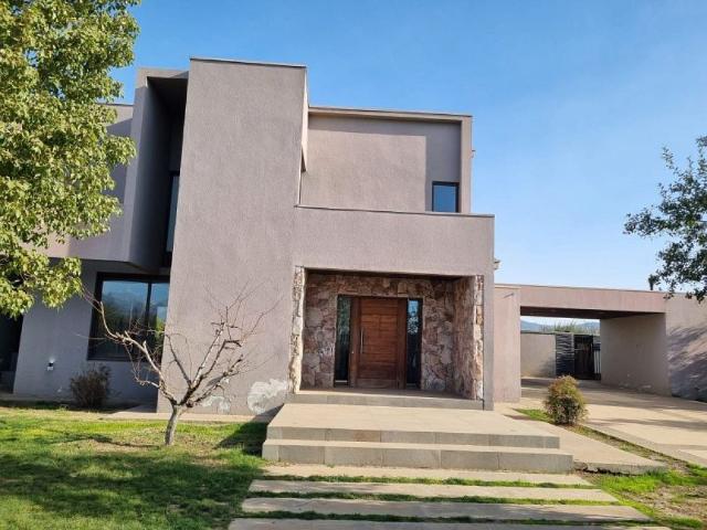 Casa en arriendo en Rancagua, Libertador General Bernardo O'higgins