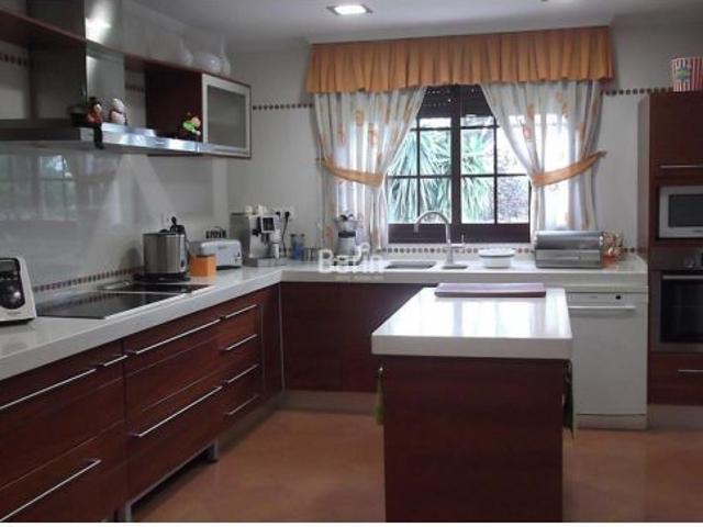 Casa en venta en Coca de la Piñera, Camas